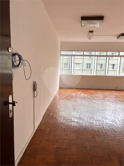 Salas à venda ou para alugar em Centro – SP