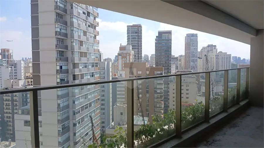 Apartamento à venda em Moema – SP
