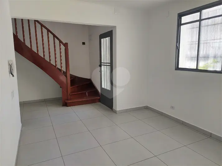 Prédio inteiro à venda ou para alugar em Santana – SP