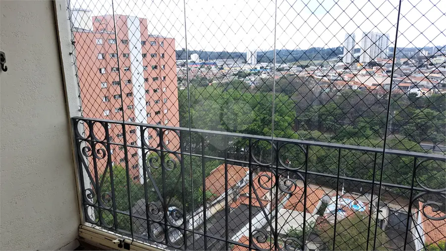 Apartamento com 3 quartos para alugar em Saúde – SP
