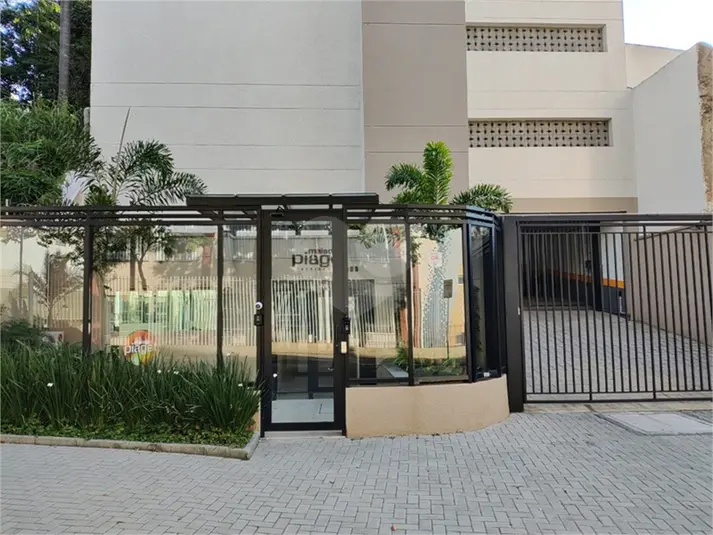 Apartamento com 3 quartos para alugar em Santana – SP