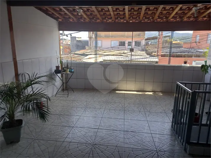 Sobrado com 4 quartos à venda em Jardim Peri – SP