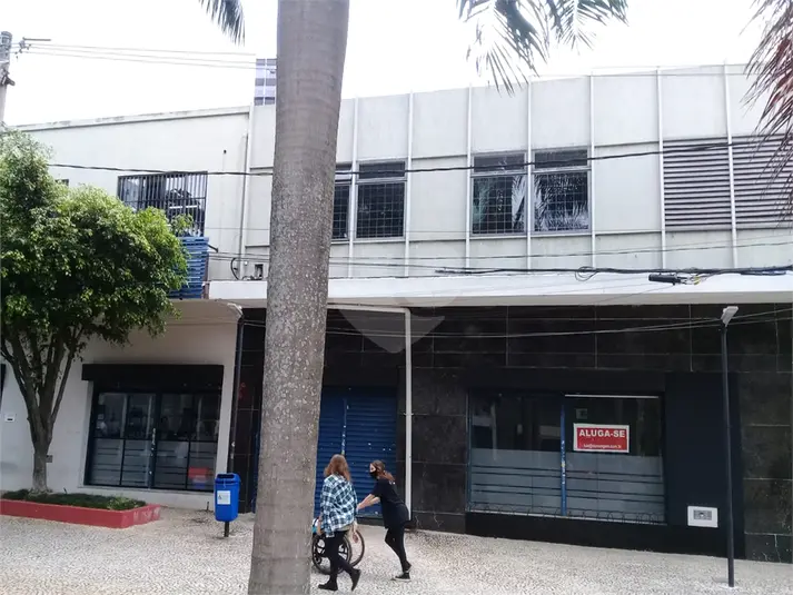 Salão Comercial à venda ou para alugar em Centro – SP
