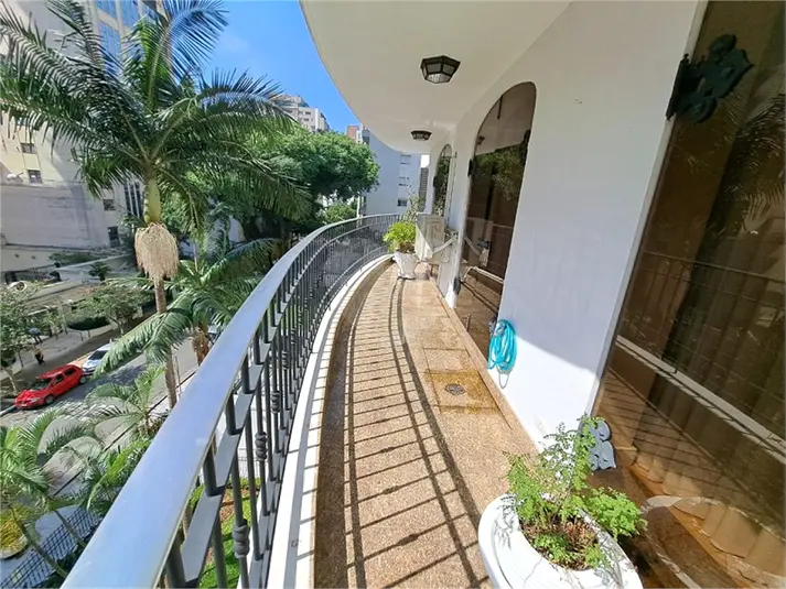 Apartamento com 4 quartos à venda ou para alugar em Santa Cecília – SP