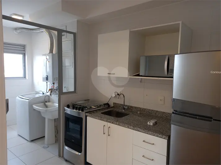 Apartamento com 3 quartos para alugar em Vila Santa Catarina – SP