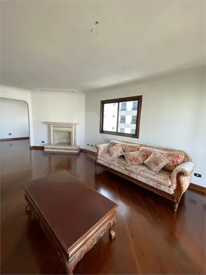 Apartamento com 4 quartos à venda em Santana – SP