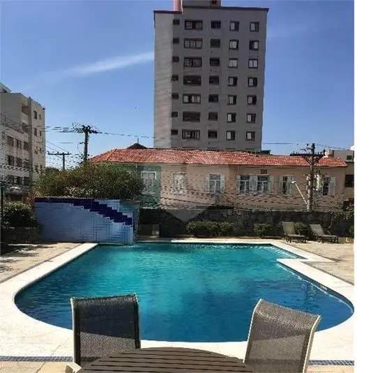 Flat com 1 quarto à venda ou para alugar em Santana – SP