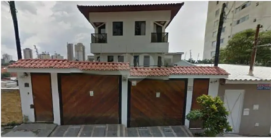 Sobrado com 6 quartos à venda em Santana – SP