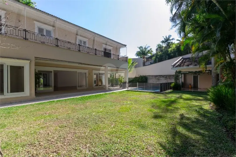 Sobrado com 4 quartos à venda ou para alugar em Jardim Guedala – SP