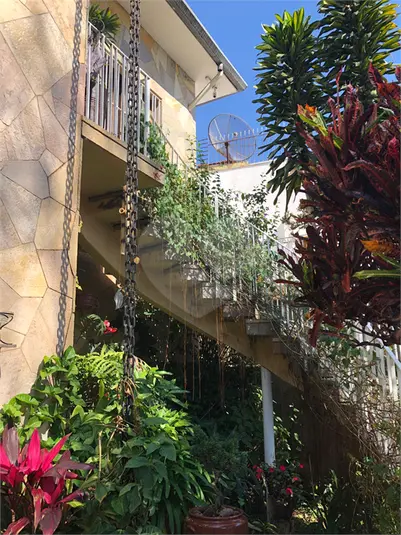 Casa com 4 quartos à venda em Santana – SP