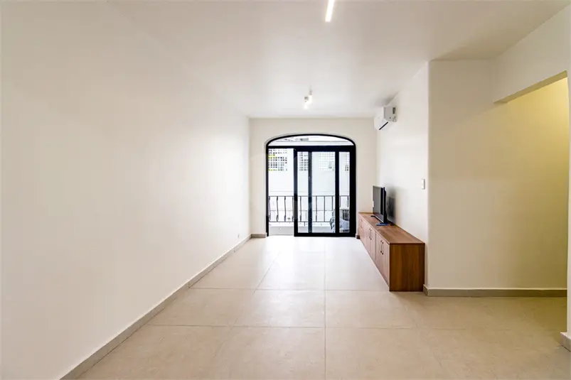 Apartamento com 2 quartos para alugar em Vila Olímpia – SP