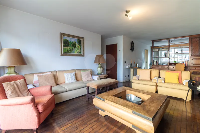 Apartamento com 4 quartos à venda em Itaim Bibi – SP