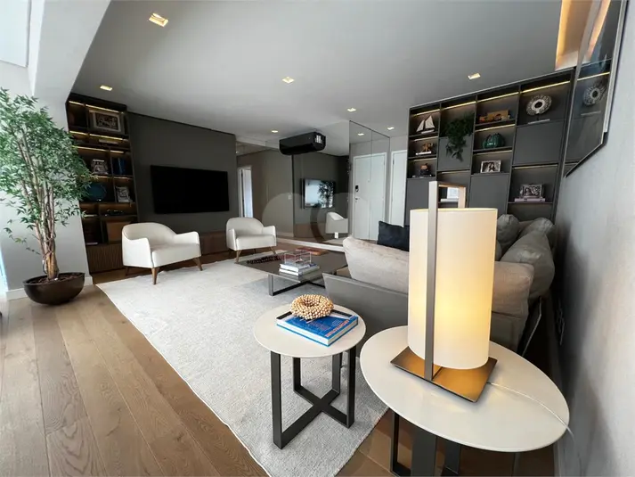 Apartamento com 3 quartos à venda em Brooklin – SP