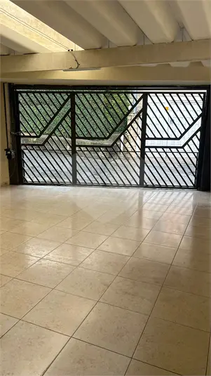 Sobrado com 3 quartos para alugar em Horto – SP