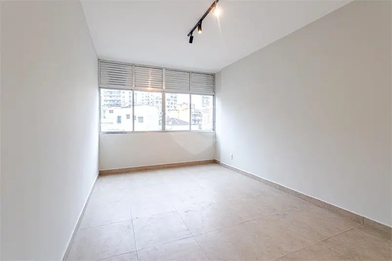 Apartamento com 1 quarto à venda em Centro – SP