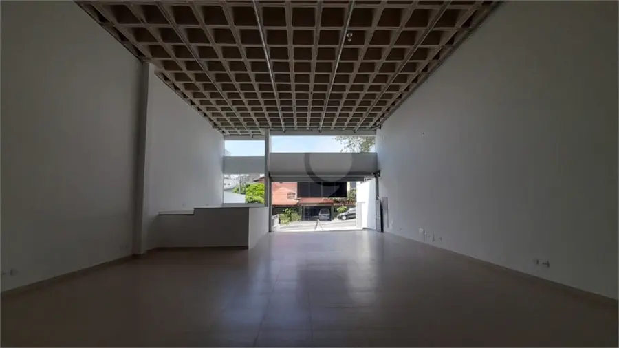 Prédio inteiro para alugar em Santana – SP