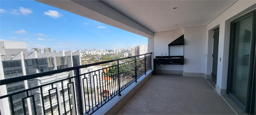 Apartamento com 3 quartos à venda em Moema – SP