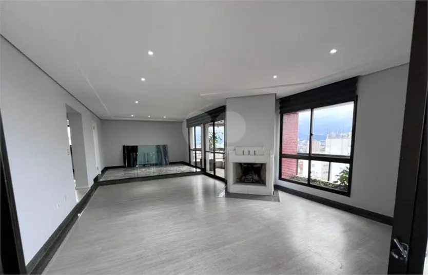 Apartamento com 4 quartos à venda em Santana – SP