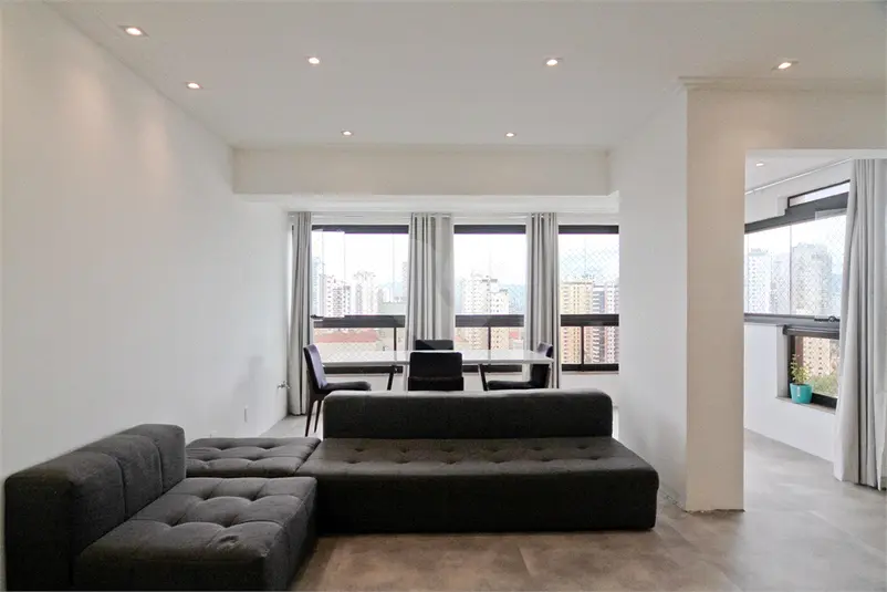 Apartamento com 4 quartos à venda em Santana – SP