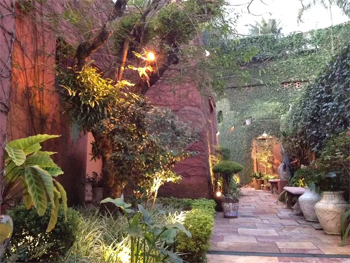 Casa com 4 quartos à venda em Jardim Guedala – SP