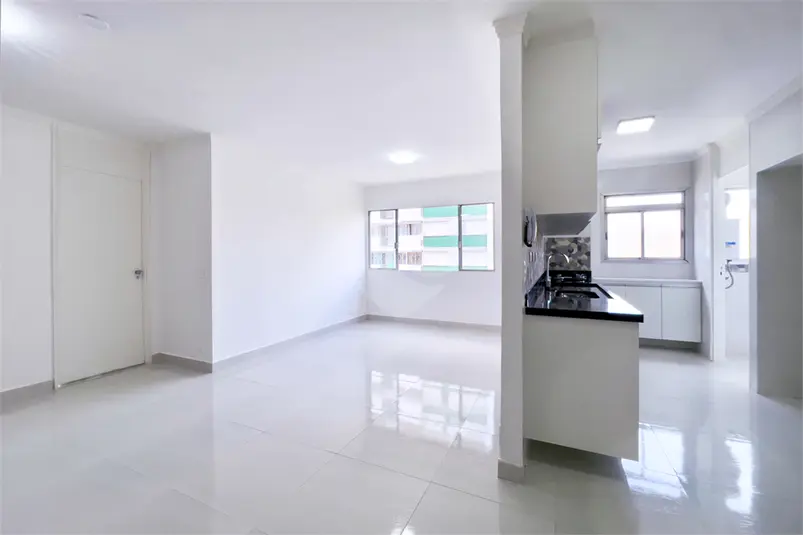 Apartamento com 3 quartos à venda em Moema – SP