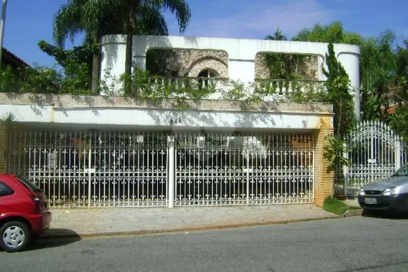 Casa com 4 quartos à venda em Real Parque – SP