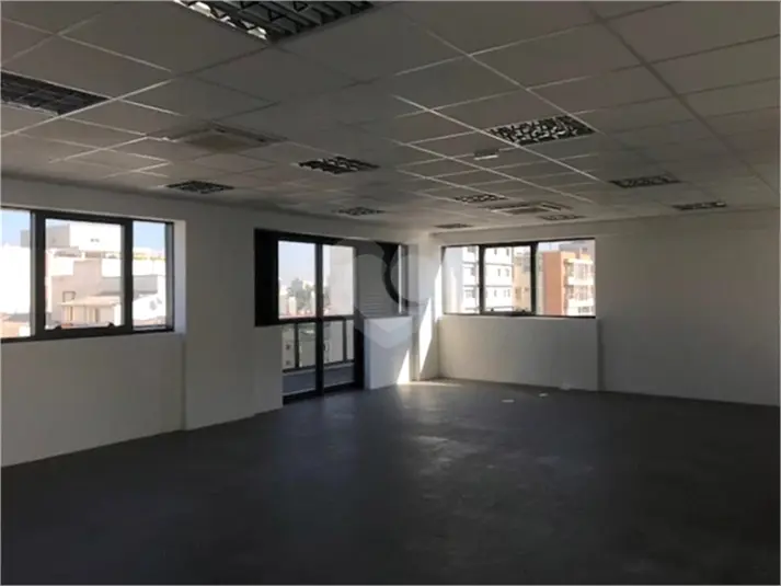 Salas para alugar em Vila Madalena – SP