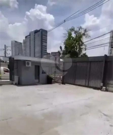 Galpão com 4 quartos à venda ou para alugar em Chácara Santo Antônio – SP