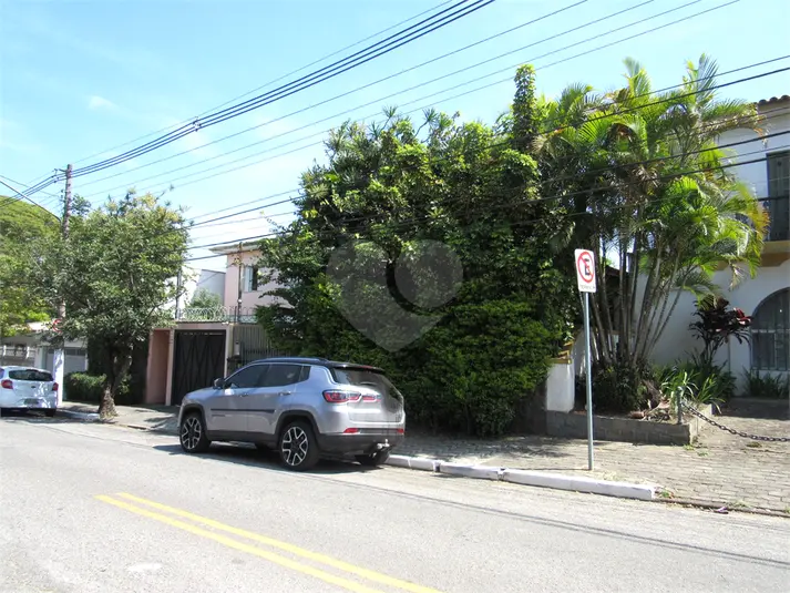 Casa com 3 quartos à venda em Moema – SP