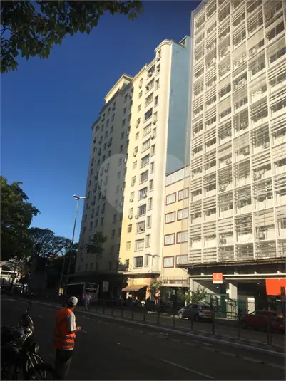 Salas à venda ou para alugar em Centro – SP