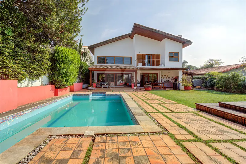 Casa de vila com 4 quartos à venda em Jardim Hípico – SP