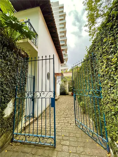 Sobrado com 4 quartos à venda em Paraíso – SP