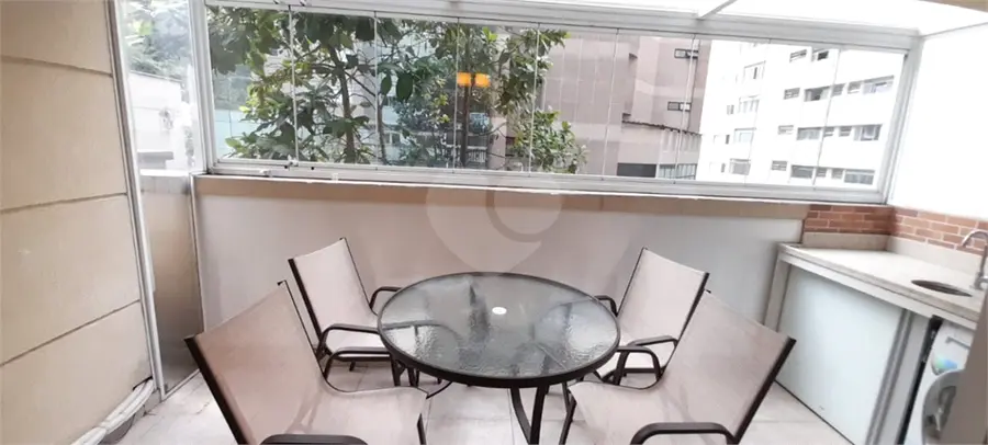 Apartamento com 2 quartos à venda ou para alugar em Bela Vista – SP