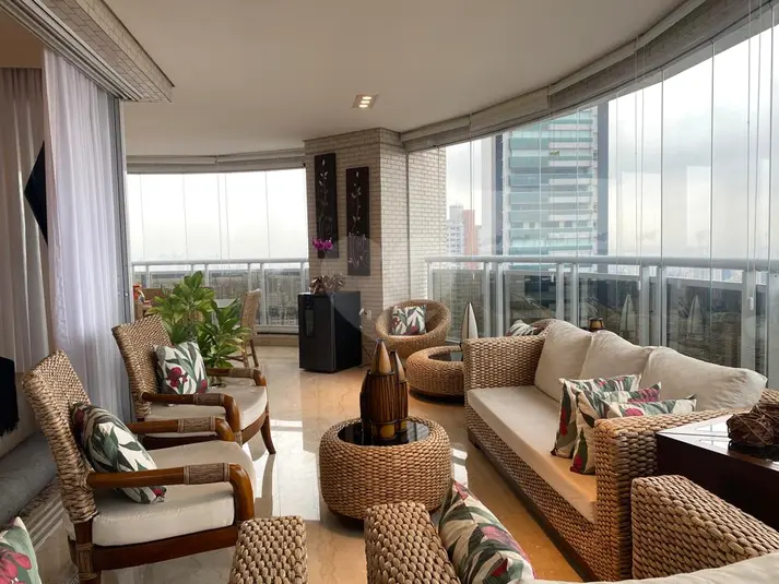 Apartamento com 4 quartos à venda em Anália Franco – SP