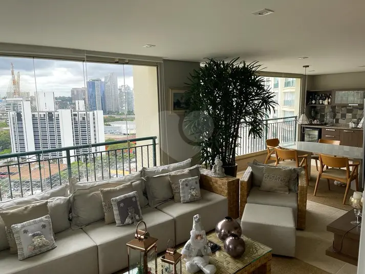 Apartamento com 3 quartos à venda em Brooklin – SP