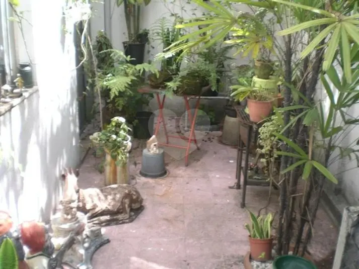 Salas com 2 quartos para alugar em Jardim América – SP