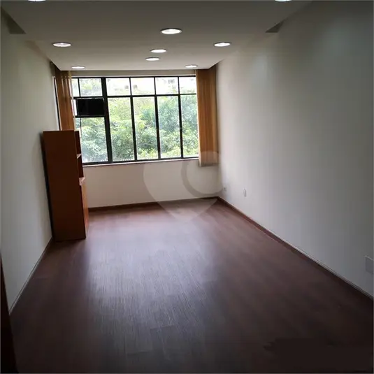Salas para alugar em Centro – SP