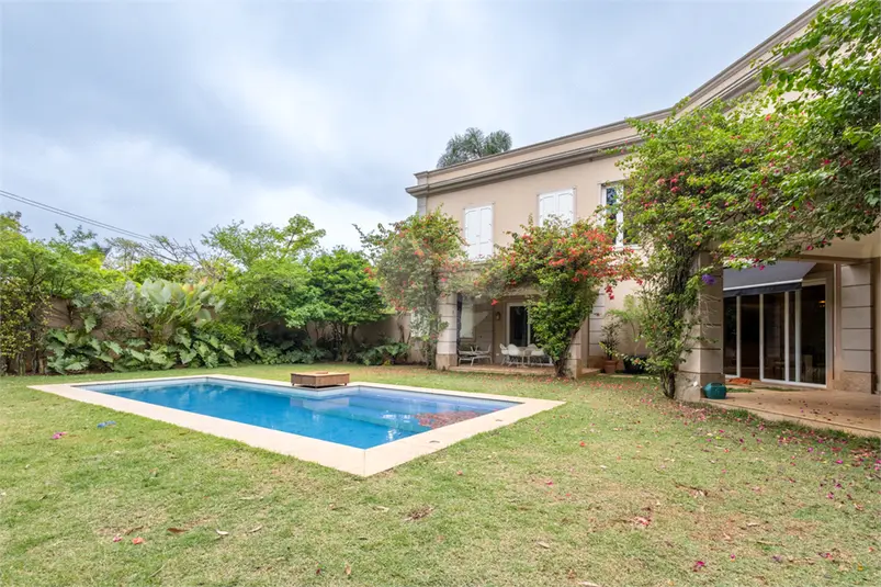 Sobrado com 5 quartos à venda em Cidade Jardim – SP