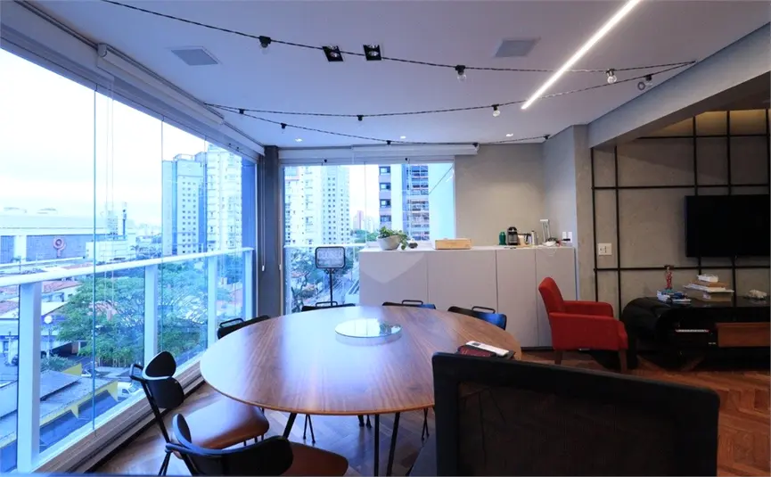 Apartamento com 2 quartos à venda em Moema – SP