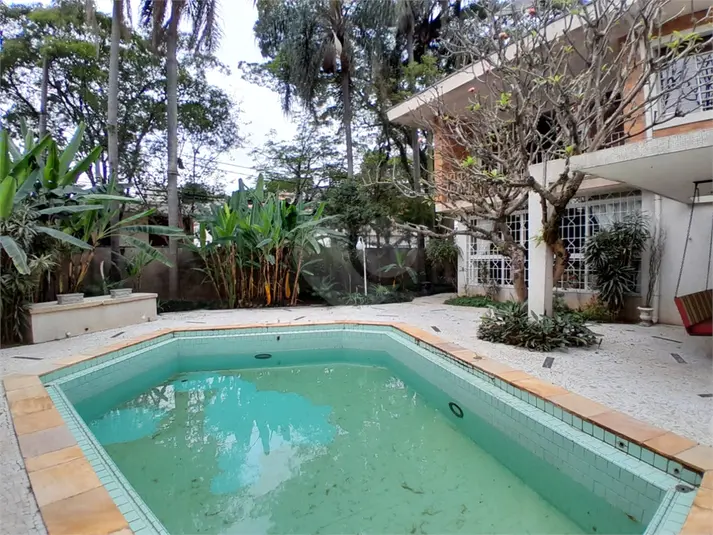 Casa com 4 quartos à venda em Pacaembú – SP