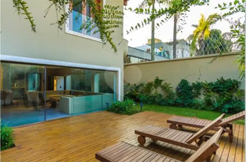 Sobrado com 4 quartos à venda ou para alugar em Cidade Jardim – SP