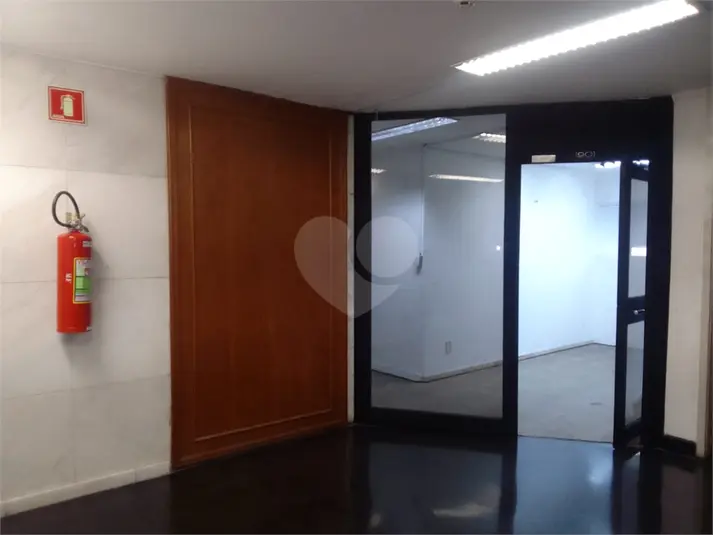 Salas para alugar em Centro – SP