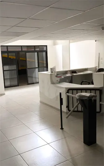 Salas à venda ou para alugar em Lapa – SP