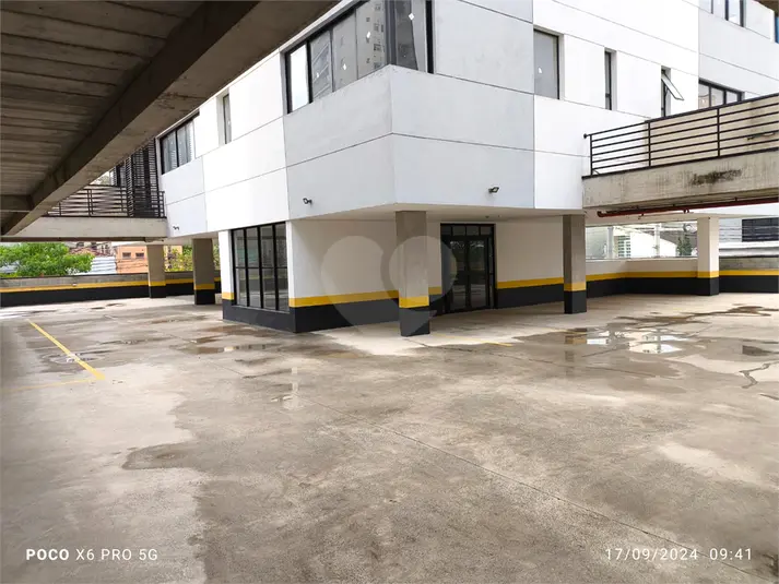 Salas à venda ou para alugar em Lapa – SP