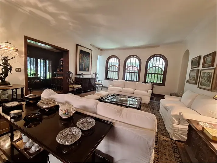 Casa com 4 quartos à venda em Alto de Pinheiros – SP