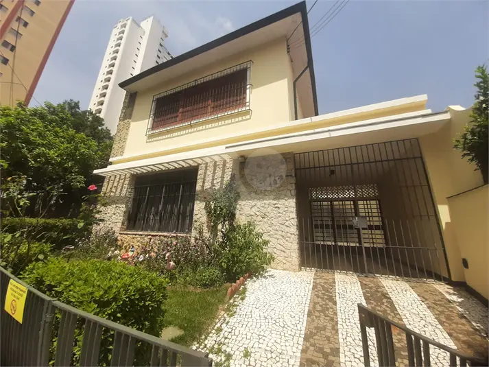 Sobrado com 4 quartos à venda em Santana – SP