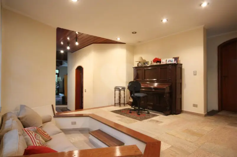 Casa com 4 quartos à venda em Vila Madalena – SP