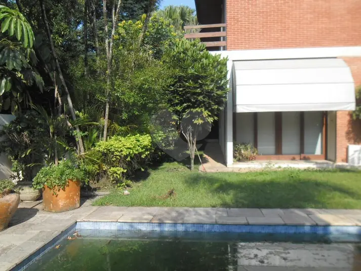 Sobrado com 3 quartos à venda em Morumbi – SP