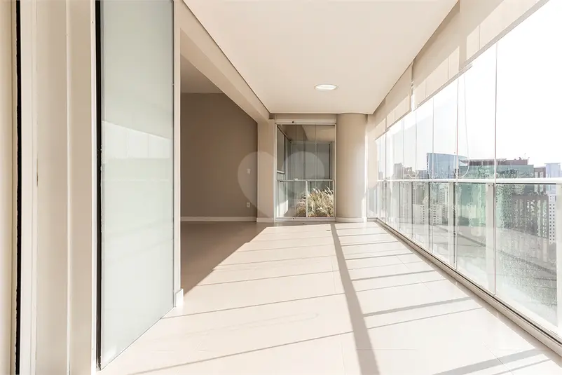 Apartamento com 2 quartos à venda em Itaim Bibi – SP