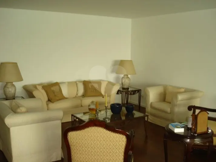 Sobrado com 4 quartos à venda em Morumbi – SP